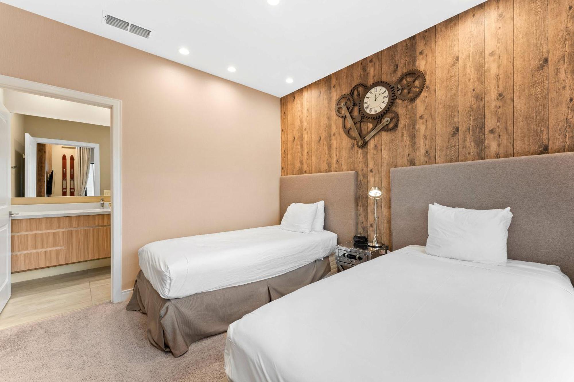 7564 Magic Village 3 Suites Jacuzzi Bbq 8 Min Disney Orlando Ngoại thất bức ảnh